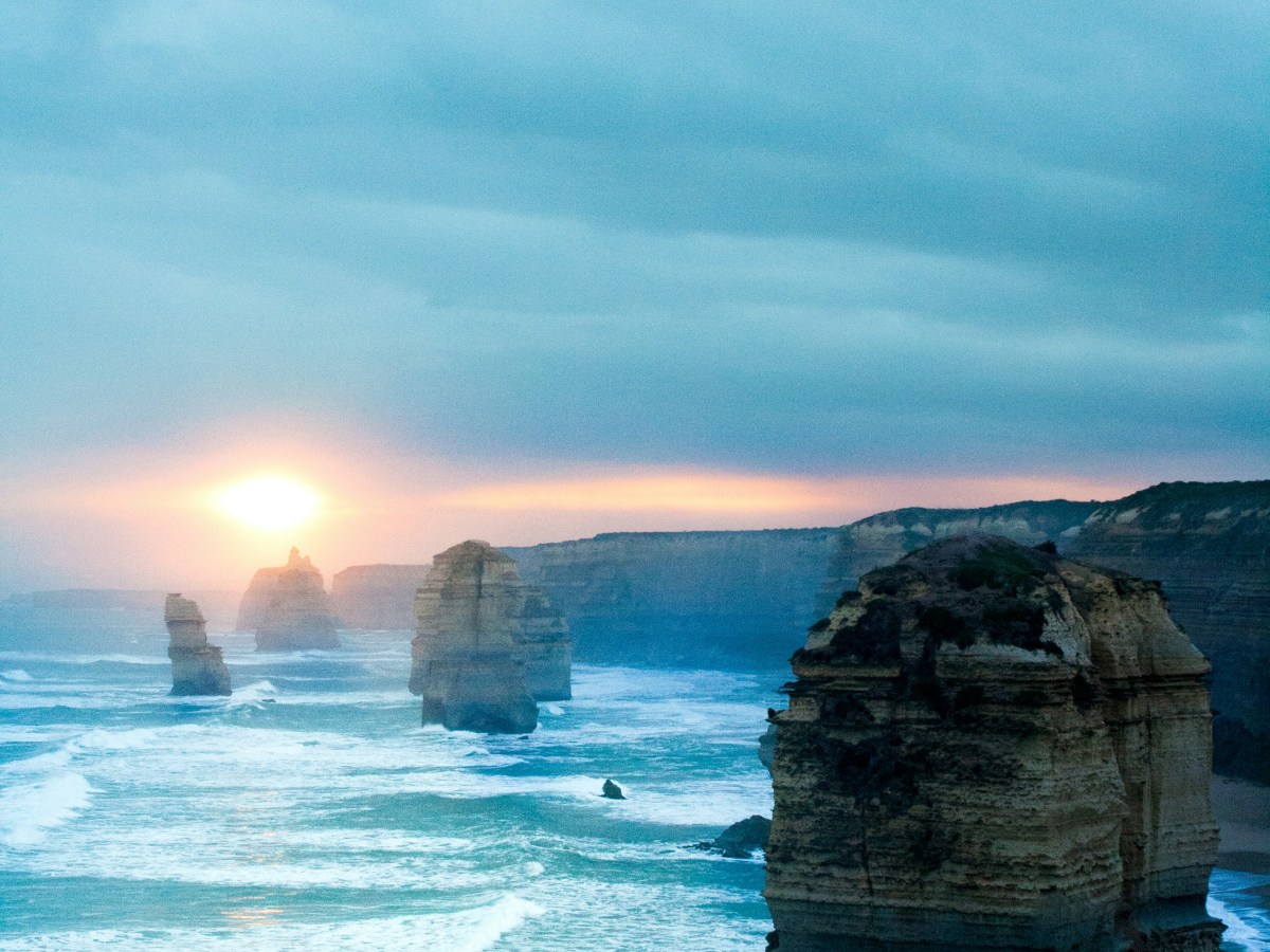 A LOVE THAT NEVER EVER&nbsp;ENDS